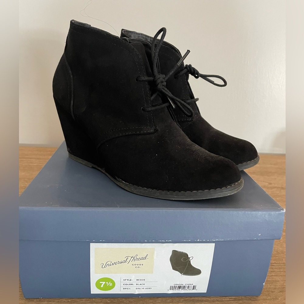 Universal Thread Bessie Microsuede Wedge Bootie 7… - image 2